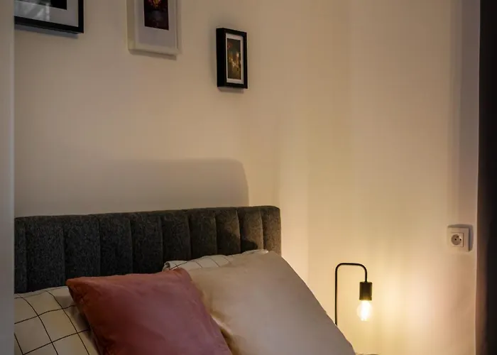 Golden Apartments Warsaw-Cozy Studio-Old Town&Orla